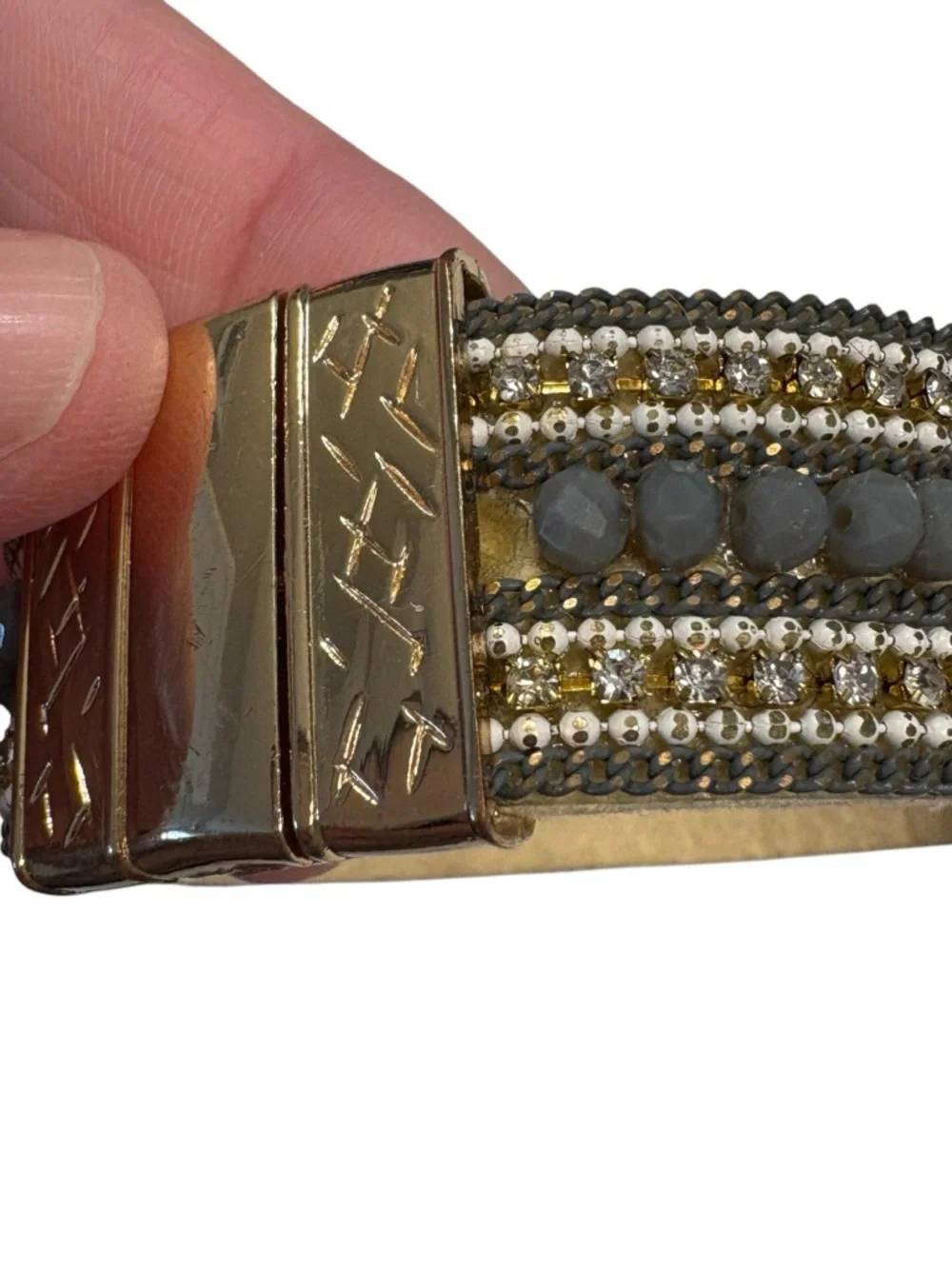 Magnetic Beaded Rhinestone Multilayer Design Bracelet - Picture 7 of 9